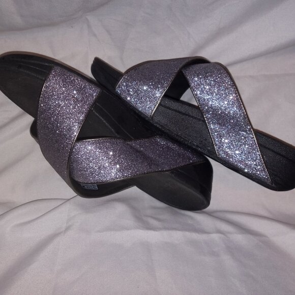FitFlop Women’s Lulu Glitterdust Cross Slides Wedge Sandal – Size 9 - Picture 2 of 3